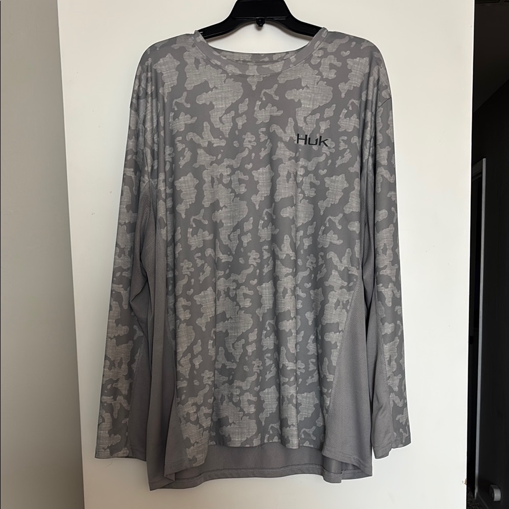 Huk Gray Long Sleeve Tee with Tone-on-Tone Design